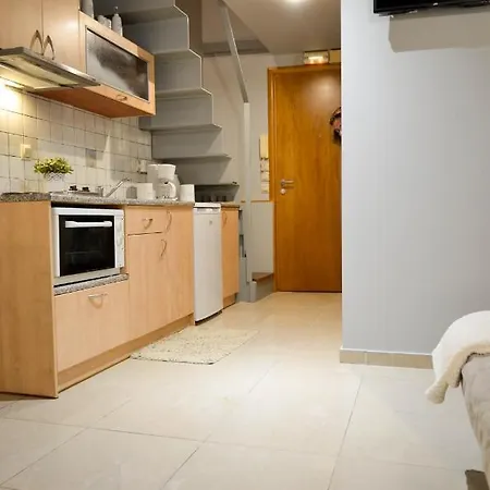Apartment Historic Center Nest For 3 Kalamata
