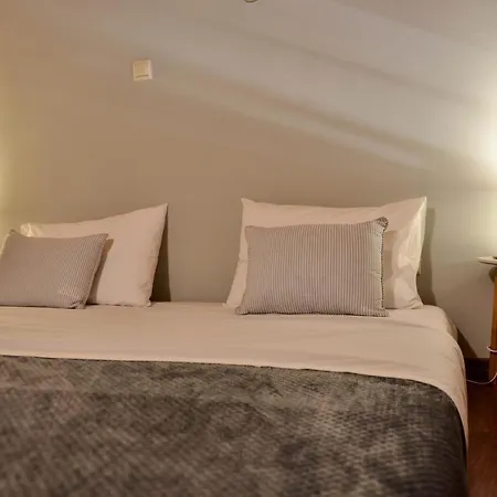Historic Center Nest For 3 *