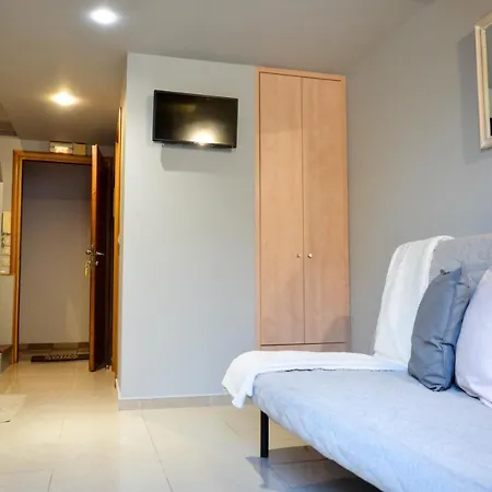 Historic Center Nest For 3 Apartment Kalamata